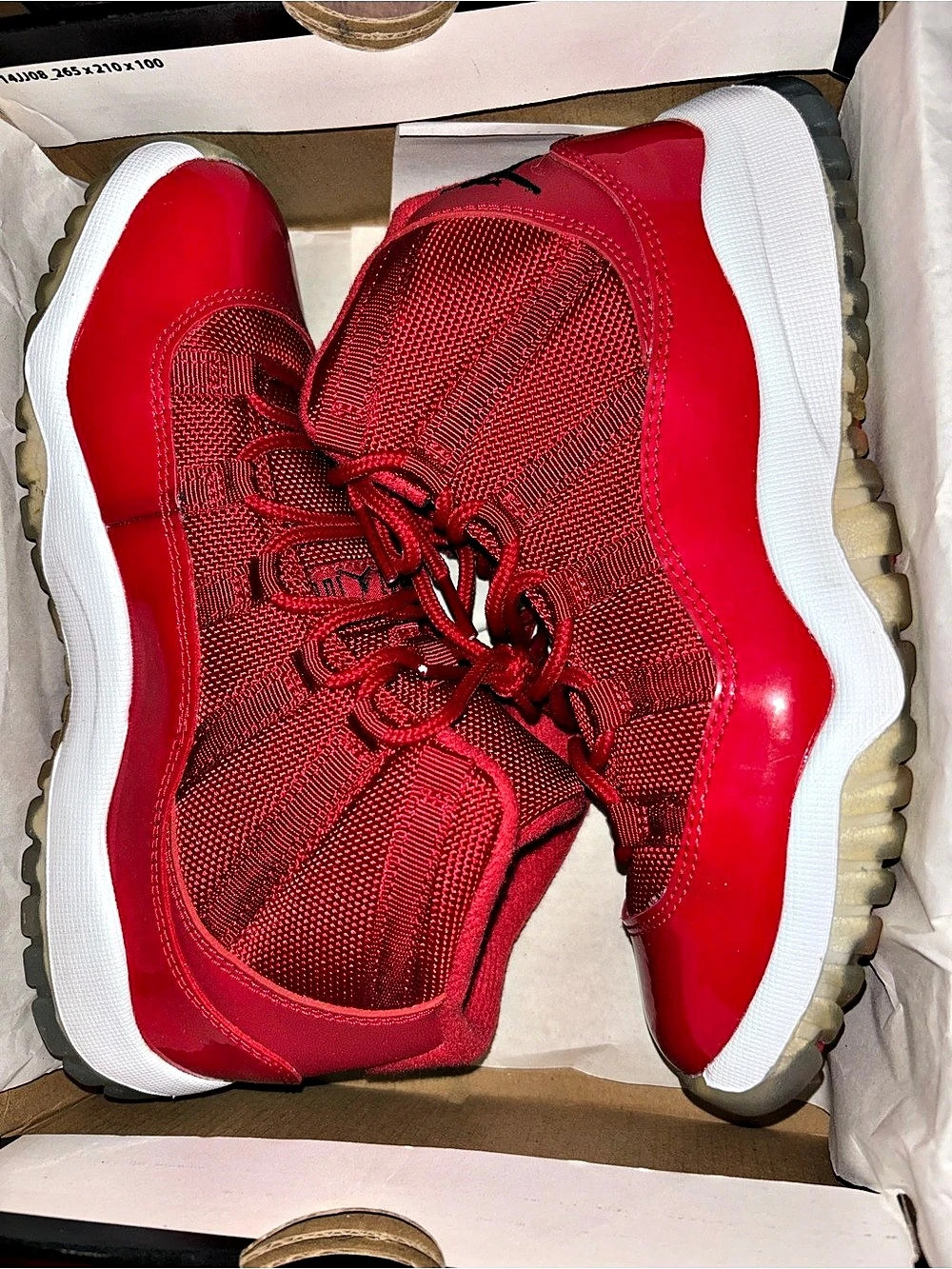 Jordan 11 Win Like 96’ size 3Y